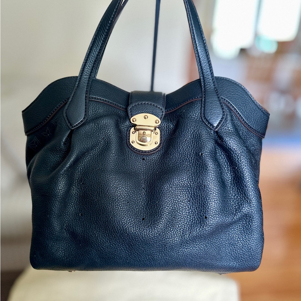 Authentic Louis Vuitton Black Mahina Cirrus PM